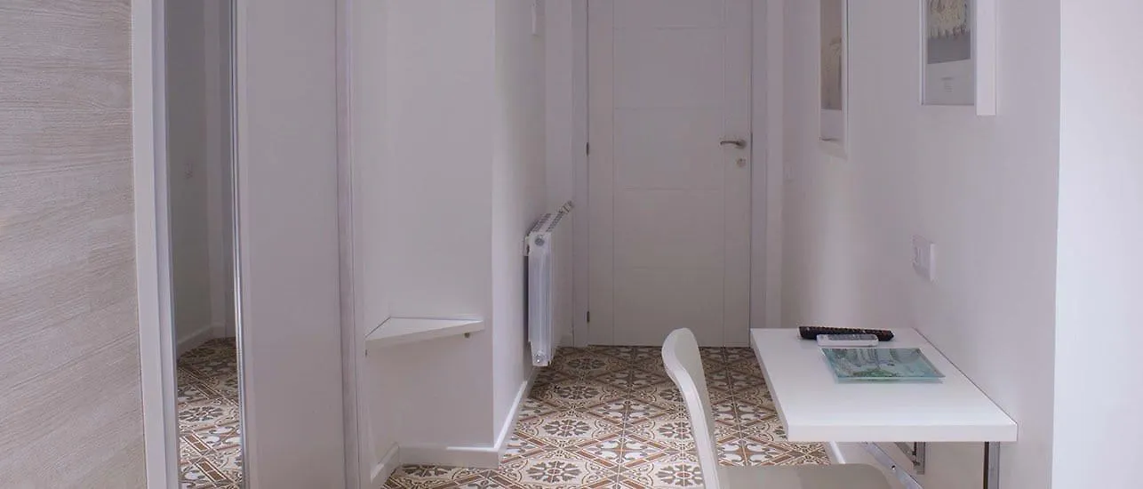 Hostal Nova Barcelona 2*,  Spain